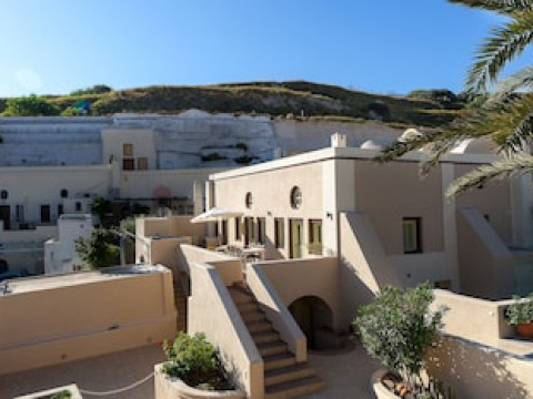 1897 OLD RIVER MANSION