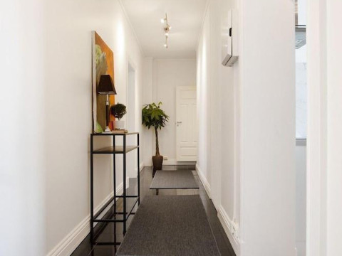 2 bedroom apartment 8 guests