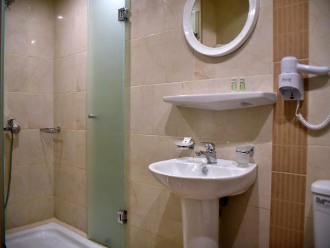 24 SEVEN BOUTIQUE HOTEL