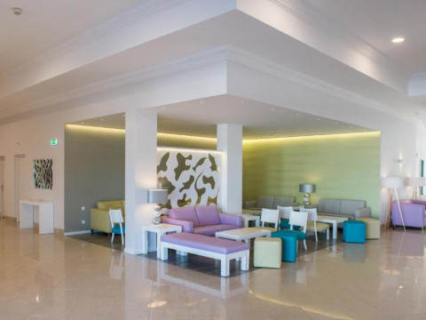 3HB Clube Humbria Hotel
