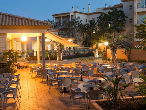 3HB Clube Humbria Hotel