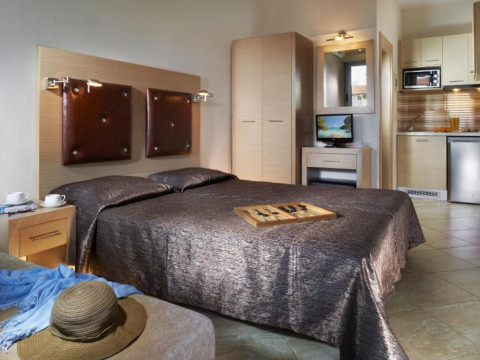 4YOU APARTMENTS - METAMORFOSI