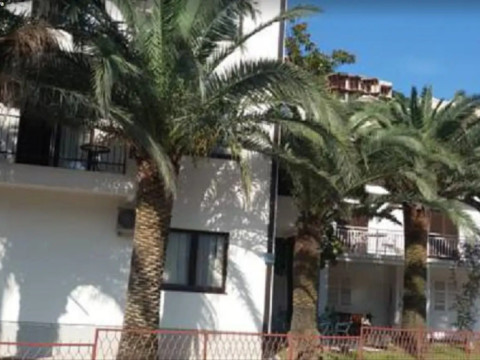 6 Palmi Budva Apartments