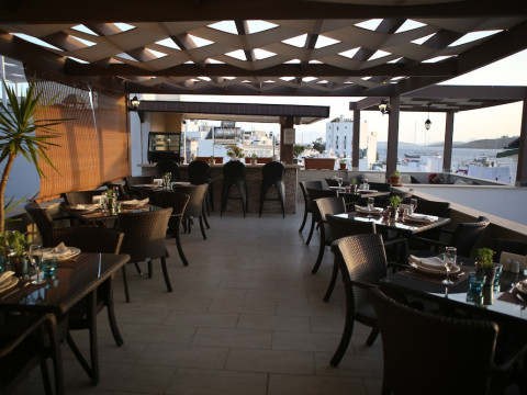 7 ART FESLEGEN HOTEL
