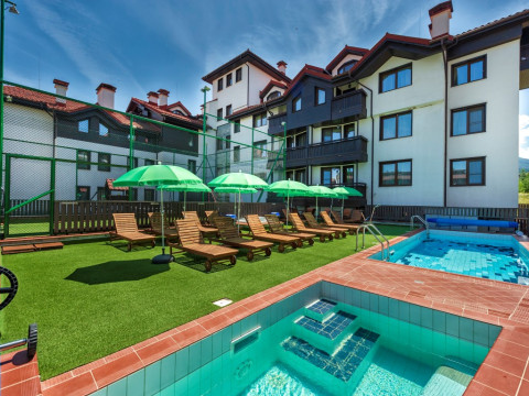 7 Pools SPA & Apartments