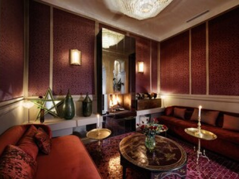 72 HOTEL & SPA