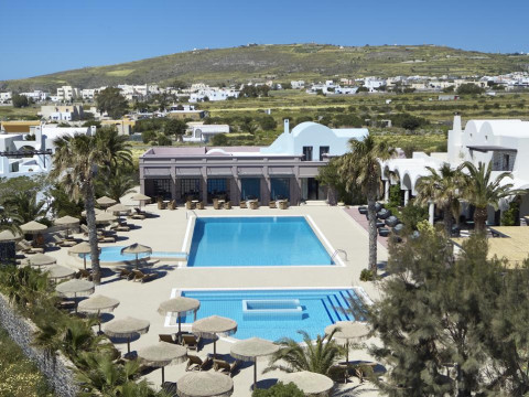 9 Muses Santorini Resort