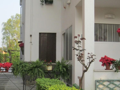 A Casa Di Dora