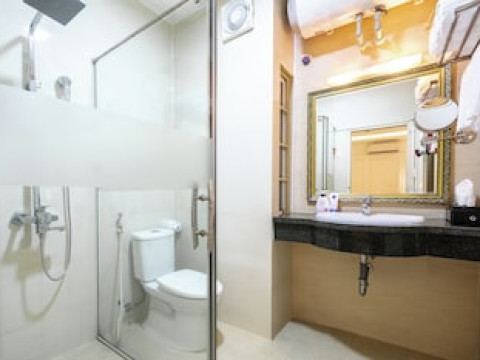 A25 HOTEL - DICH VONG HAU