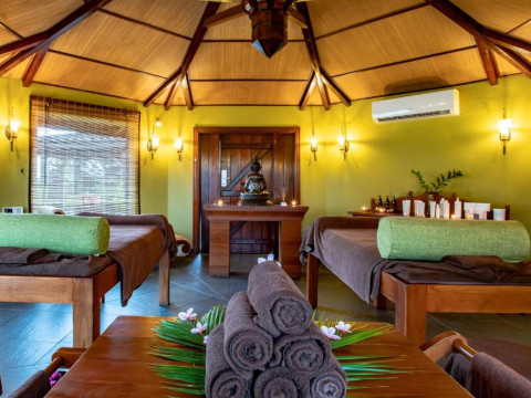 Aanari Hotel & Spa