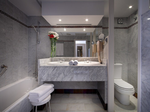 Abades Benacazón Hotel