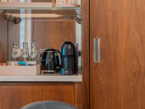 Abesq Doha Hotel and Residences, an IHG Hotel