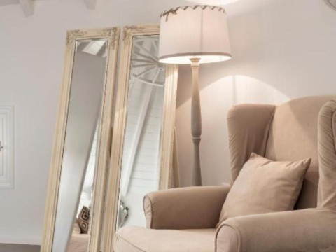 Absolute Suites & More