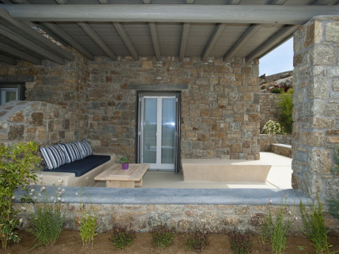 AC VILLAGE CHRISTOULIS