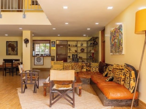 ACACIA TREE LODGE