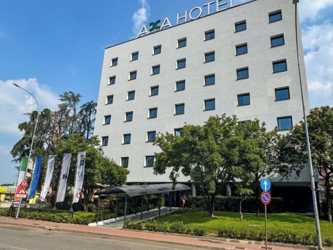ACCA SPORTING HOTEL