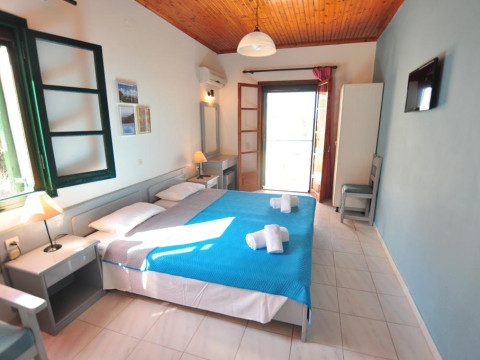 Acharavi Garden Hotel