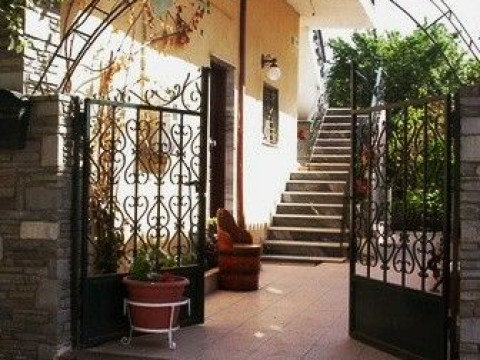 Acquablue Apartments