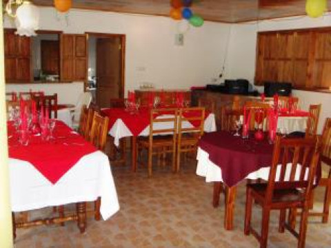 ACQUARIO GUESTHOUSE