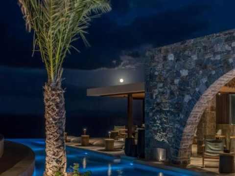 ACRO SUITES A WELLBEING RESORT