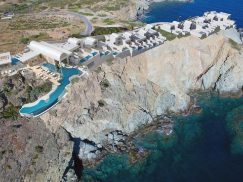 Acro Suites - Adults Only