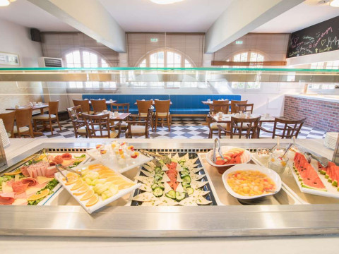 OPERA BLUE HOTEL GOUVIA ACROSS HOTELS & RESORTS