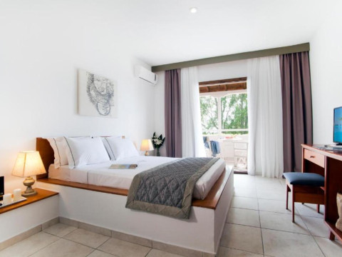 Acrotel Elea Beach Hotel