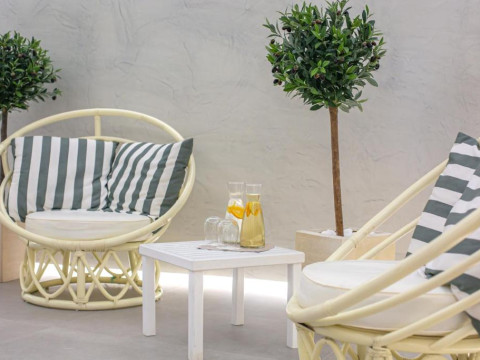 Acroterra Rosa Hotel & Spa