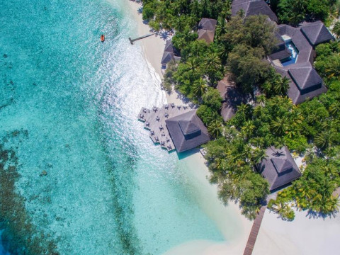 Adaaran Club Rannalhi Resort