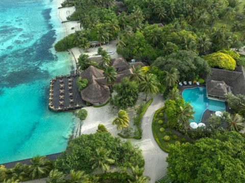 Adaaran Select Hudhuran Fushi Resort