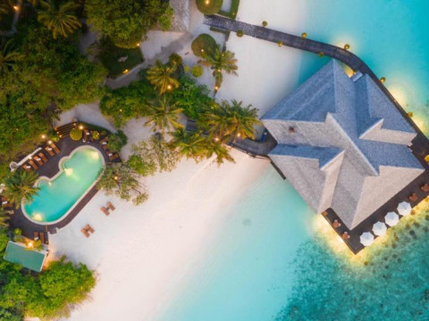 Adaaran Select Meedhupparu Resort