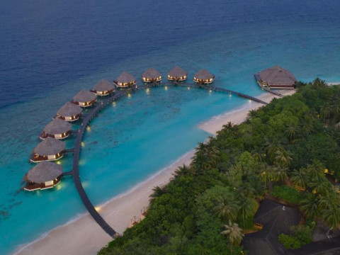 Adaaran Select Meedhupparu Resort