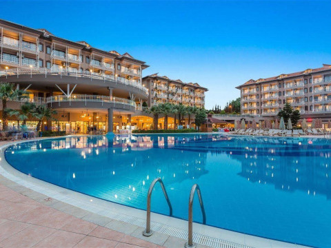 Hotel Lebada