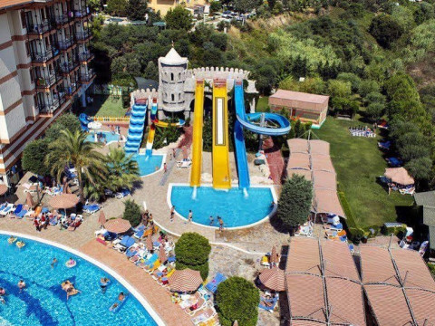 Hotel Lebada