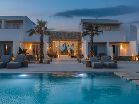 Adama Mykonos Hotel