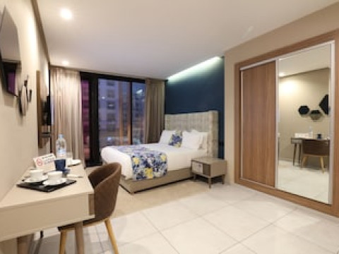 ADDRESS CASABLANCA