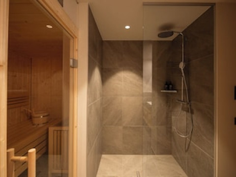 ADEA LIFESTYLE SUITES