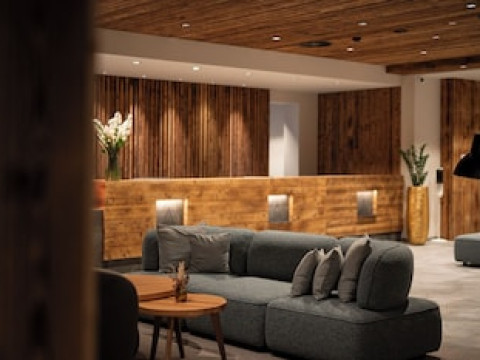 ADEA LIFESTYLE SUITES