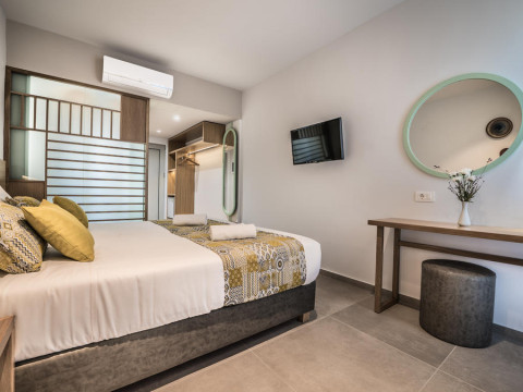 ADELE BEACH HOTEL