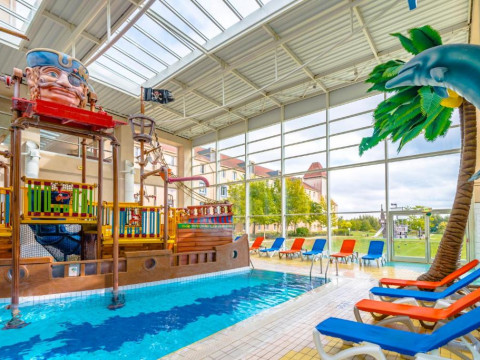 Adevarata distractie e aici – Explorers Fabulous Disneyland 