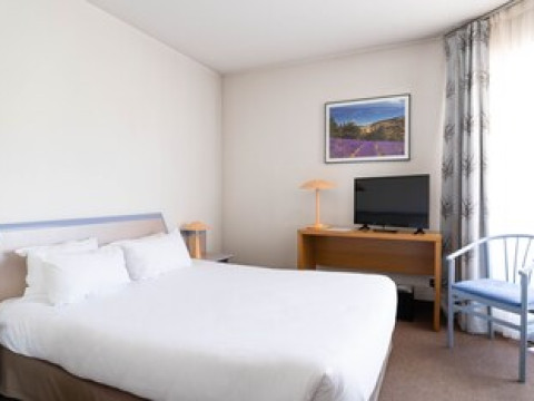 ADONIS CANNES - HOTEL THOMAS