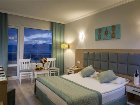 Kriss Hotel 