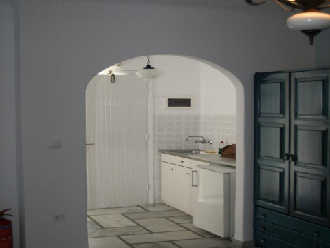 Adonis Hotel Apartments