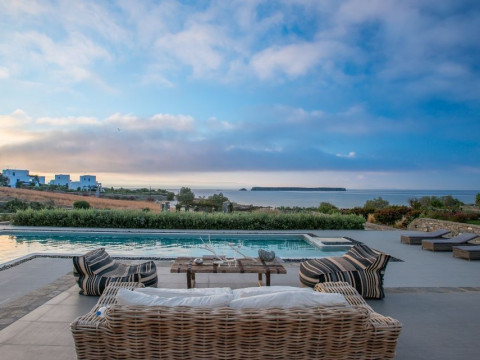 Aelia Paros Villas