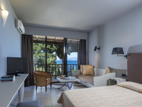 AEOLOS BEACH RESORT