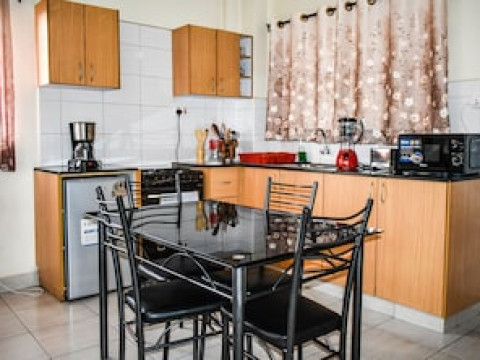 AFFORDABLE FURNISHED STUDIO APARTMENT