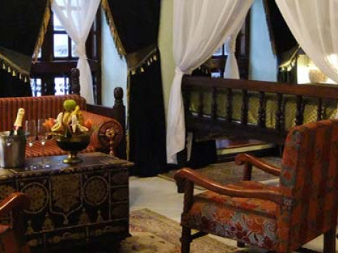 Africa House Hotel