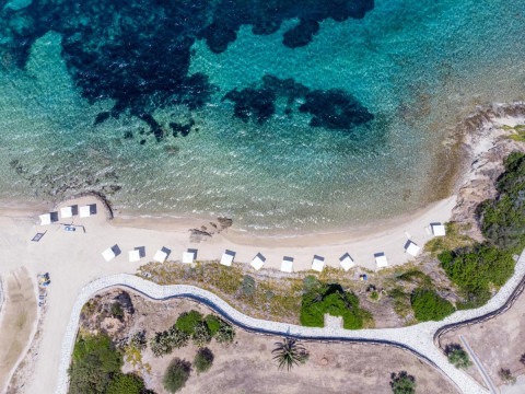 AGIONISSI RESORT
