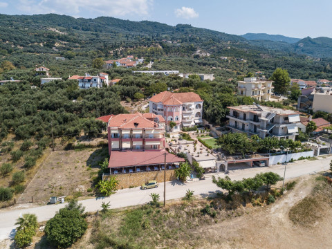 Agios Thomas Hotel