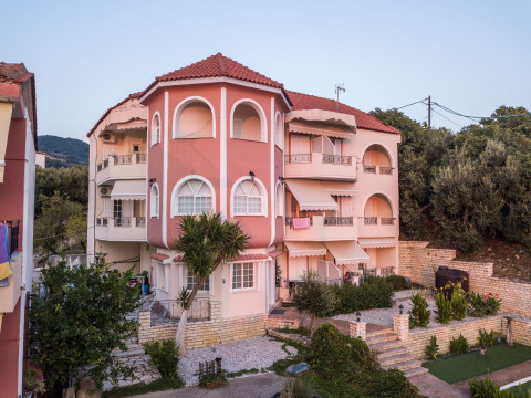 Agios Thomas Hotel